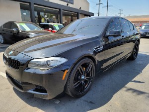 2011 BMW 5 Series Photo