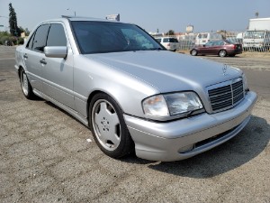 1999 Mercedes-Benz C-Class Photo