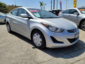 2016 Hyundai Elantra Photo