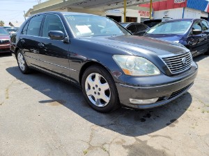 2004 Lexus LS 430 Photo