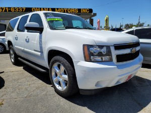 2009 Chevrolet Suburban Photo