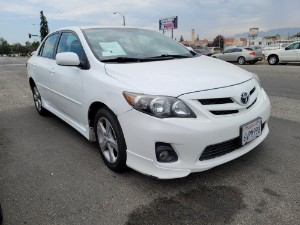 2012 Toyota Corolla Photo
