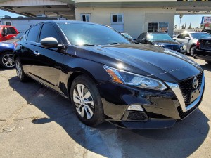 2019 Nissan Altima Photo