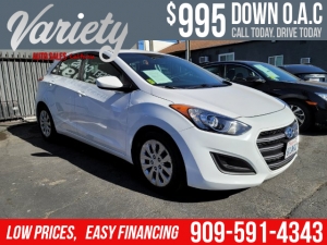 2017 Hyundai Elantra GT Photo
