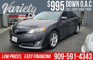 2013 Toyota Camry Photo