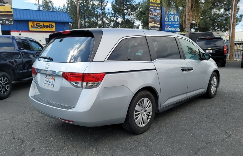 2015 Honda Odyssey LX