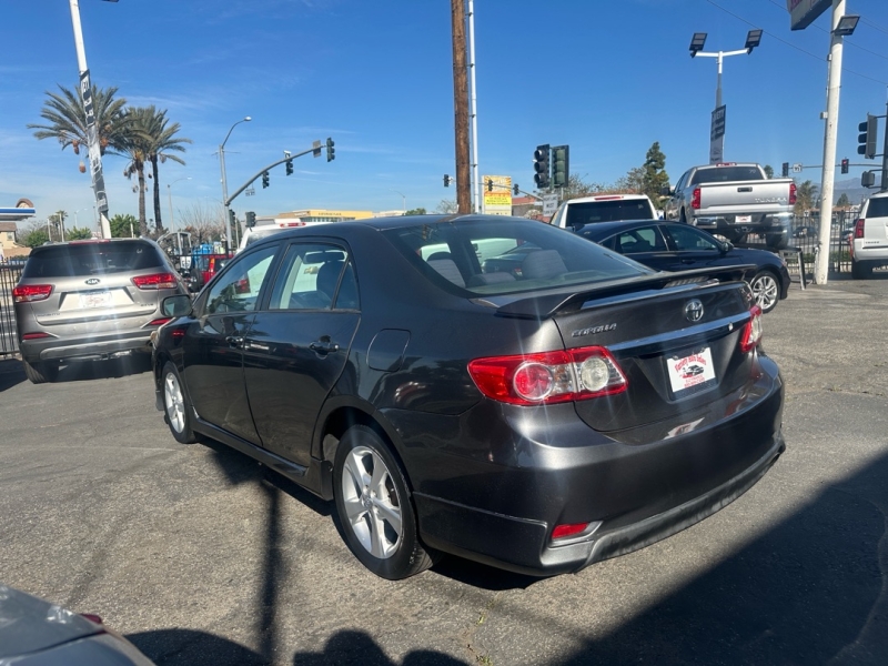 2013 Toyota Corolla