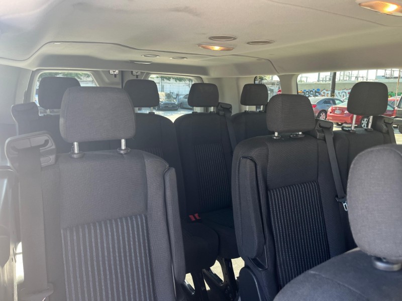 2016 Ford Transit XL - Photo 8