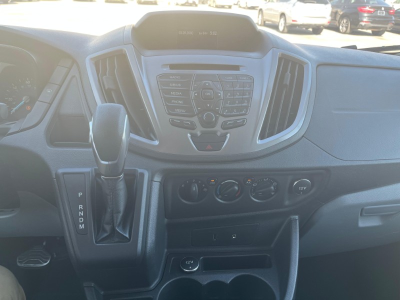 2016 Ford Transit XL - Photo 6