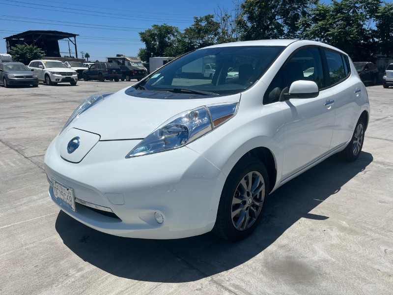picture of 2013 Nissan LEAF