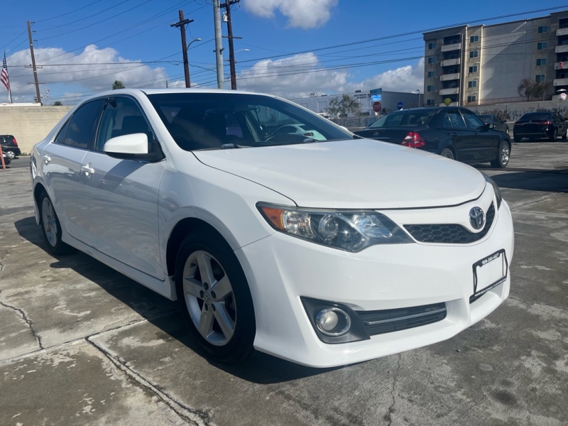 picture of 2012 Toyota Camry