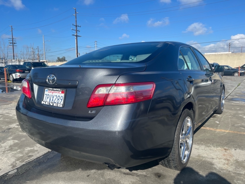 2007 Toyota Camry LE's photo