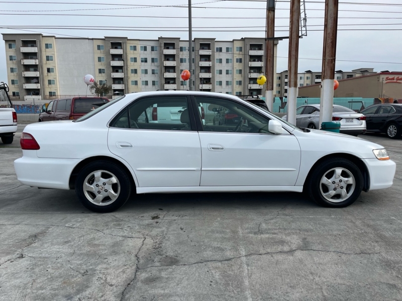 2000 Honda Accord EX's photo