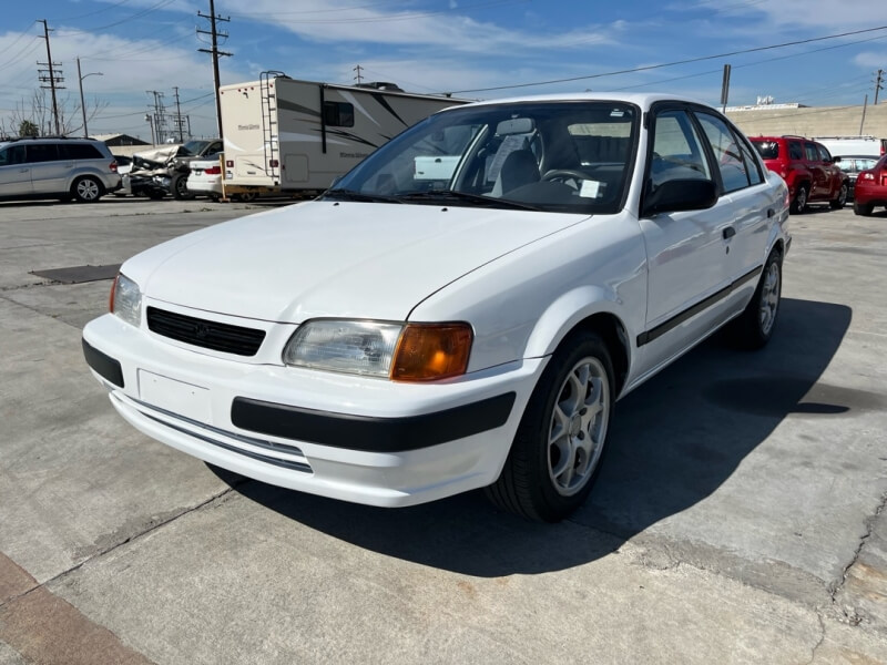 picture of 1995 Toyota Tercel