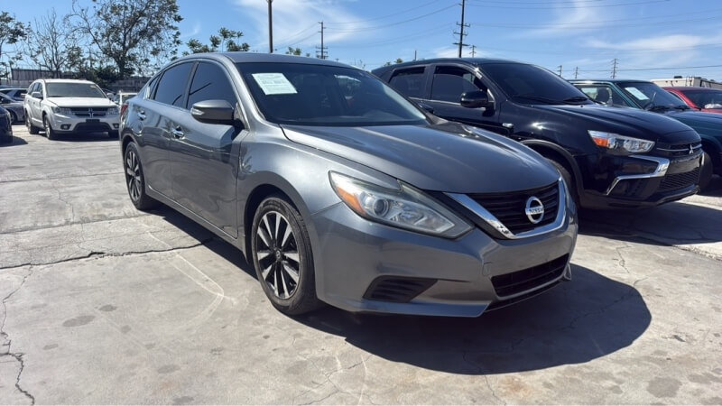 picture of 2018 Nissan Altima