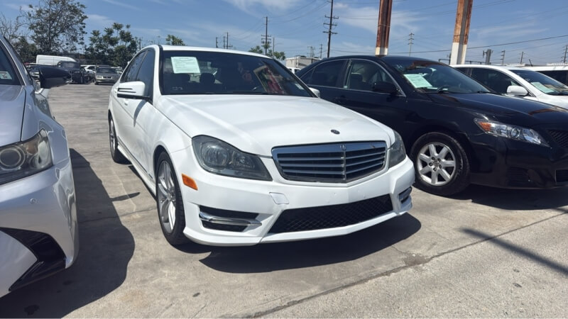 picture of 2013 Mercedes-Benz C-Class