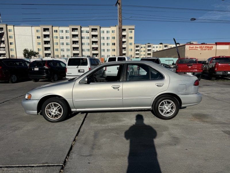1999 Nissan Sentra GXE