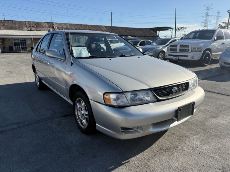 picture of 1999 Nissan Sentra