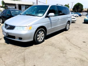 2004 Honda Odyssey Photo