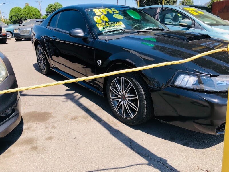 2004 Ford Mustang