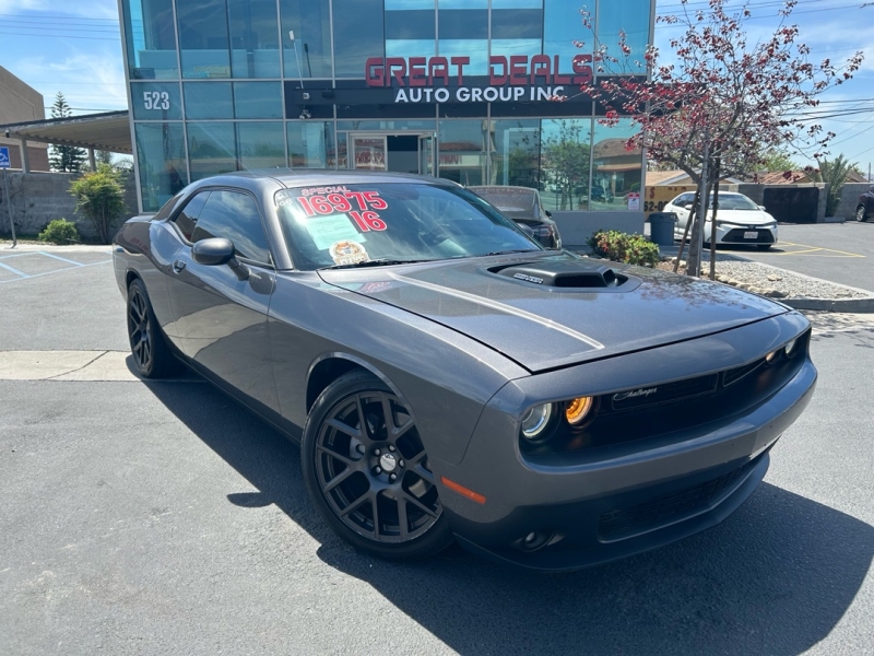 picture of 2016 Dodge Challenger