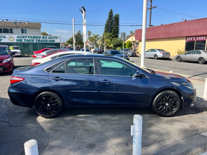 2017 Toyota Camry 2.5 Auto LE's photo