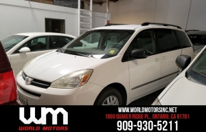 2004 Toyota Sienna Photo