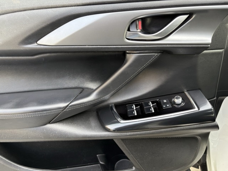 large picture of 2019 Mazda CX-9
