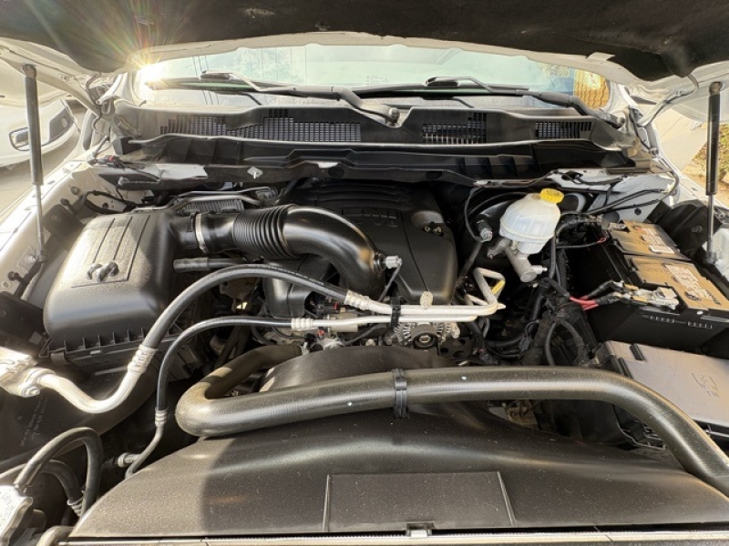large picture of 2016 Ram 1500