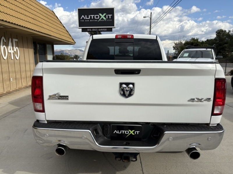 large picture of 2016 Ram 1500