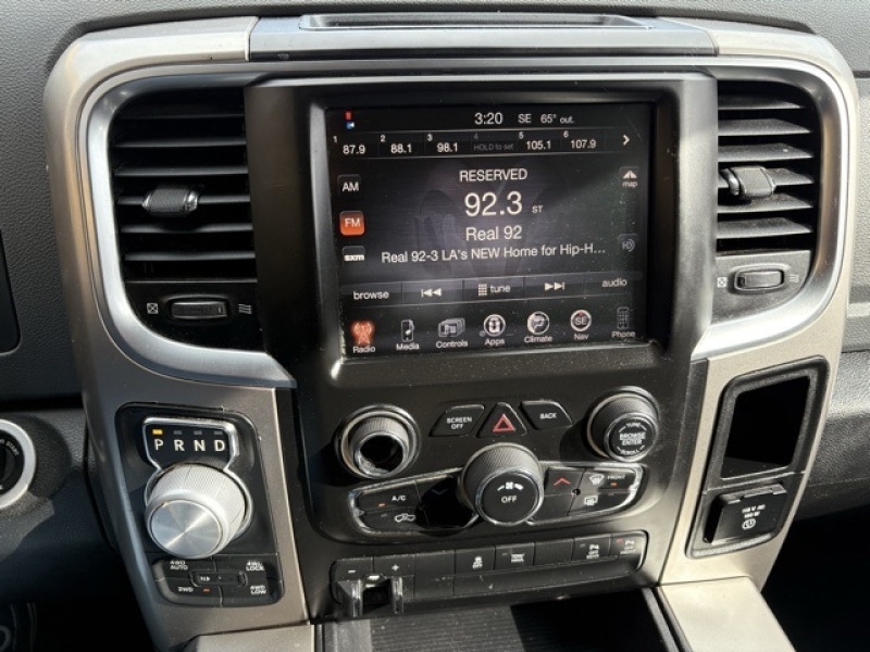 large picture of 2016 Ram 1500