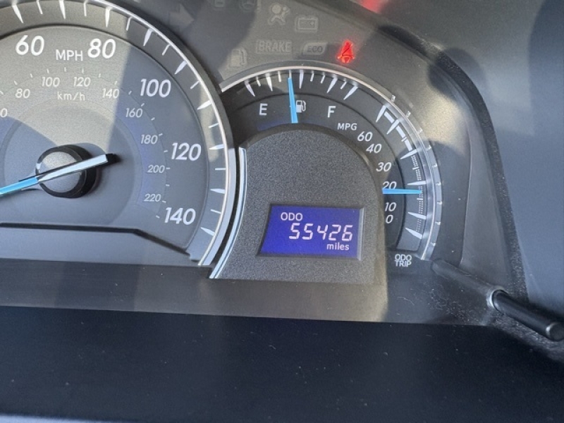 large picture of 2013 Toyota Camry
