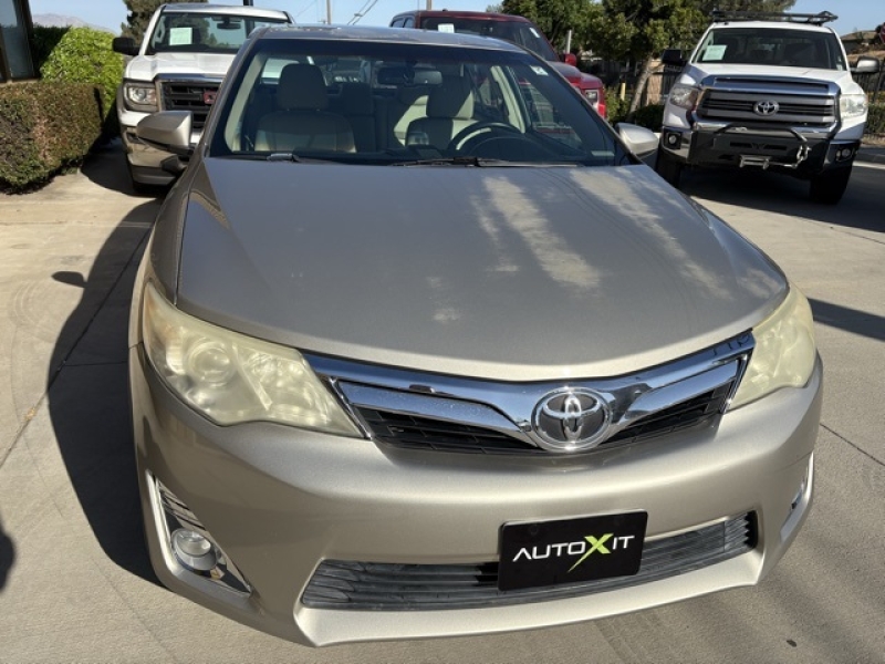 large picture of 2013 Toyota Camry