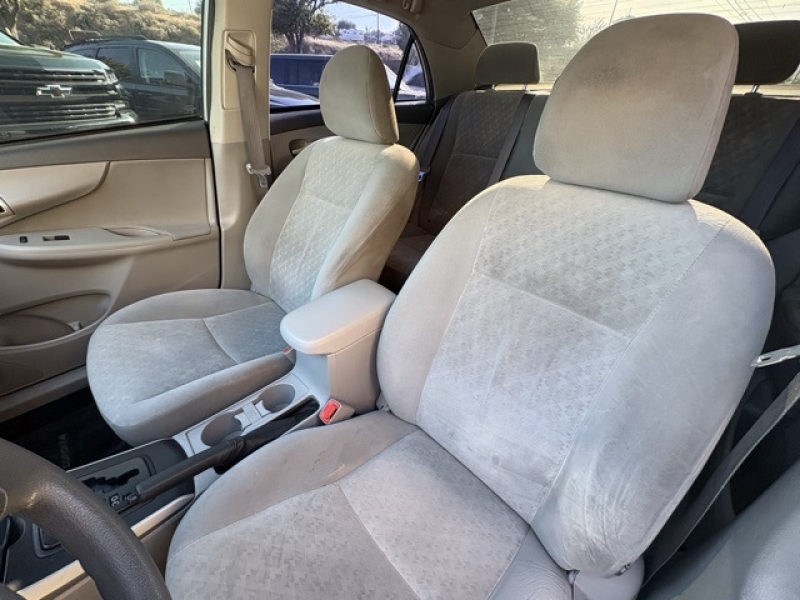 large picture of 2009 Toyota Corolla