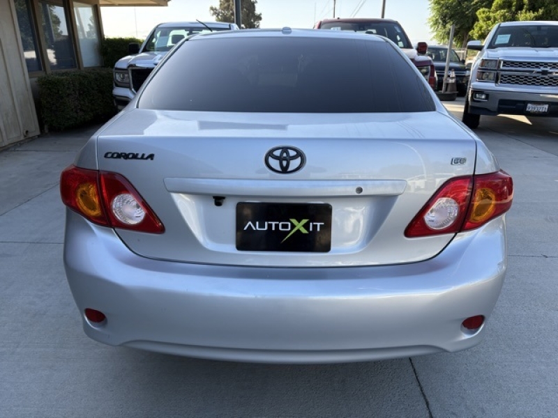 large picture of 2009 Toyota Corolla