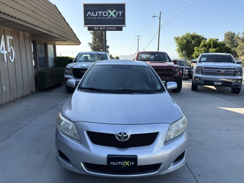 large picture of 2009 Toyota Corolla