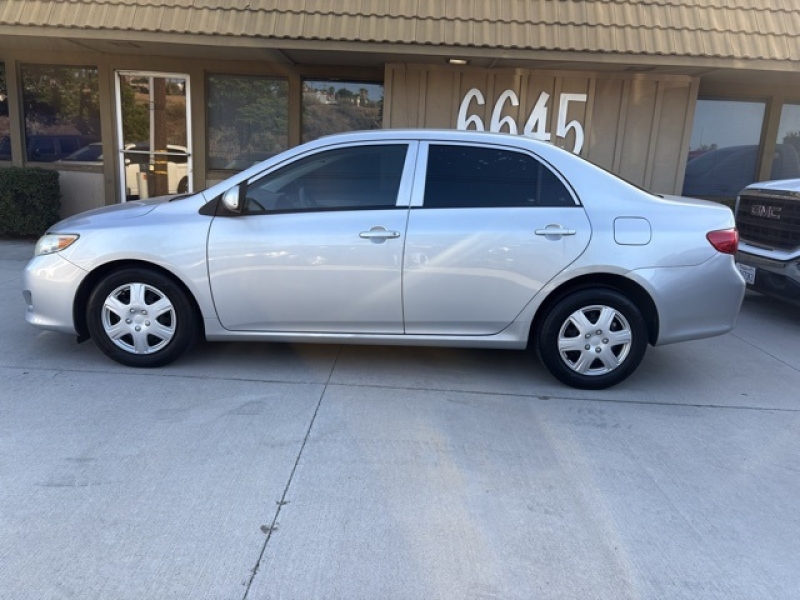 large picture of 2009 Toyota Corolla