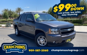 2011 Chevrolet Avalanche Photo