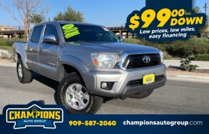 2015 Toyota Tacoma Photo