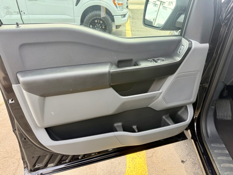 2025 Ford F-150 XL - Photo 6