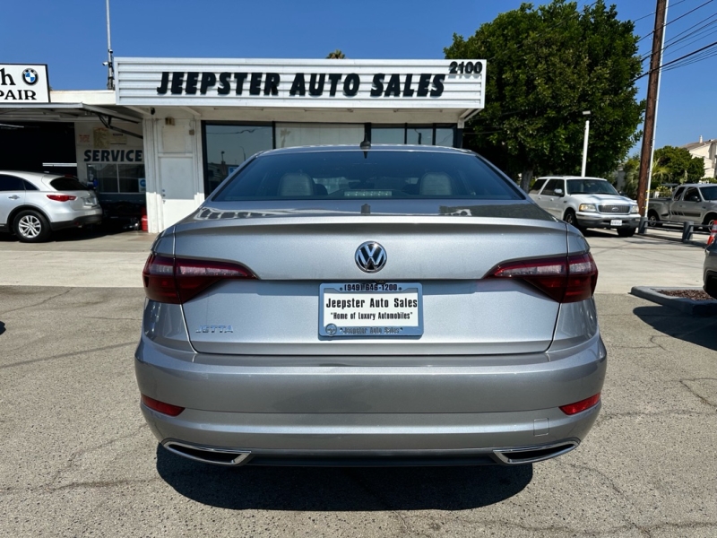 2020 Volkswagen Jetta R-Line