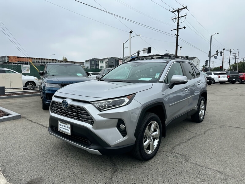 picture of 2021 Toyota RAV4 Hybrid