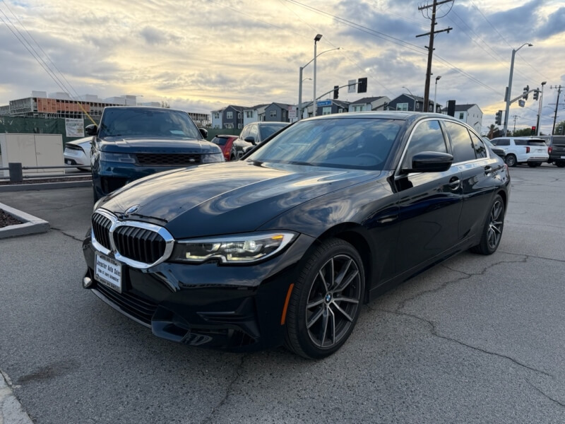 picture of 2019 BMW 330i
