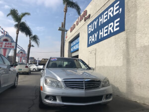 2010 Mercedes-Benz C-Class Photo