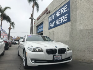 2011 BMW 5 Series Photo