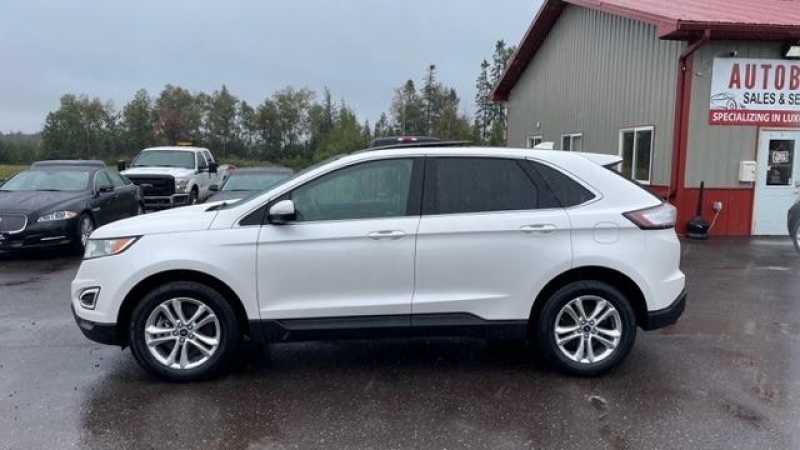 2016 Ford Edge Photo