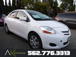 2008 Toyota Yaris Photo