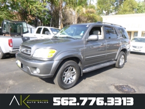 2004 Toyota Sequoia Photo