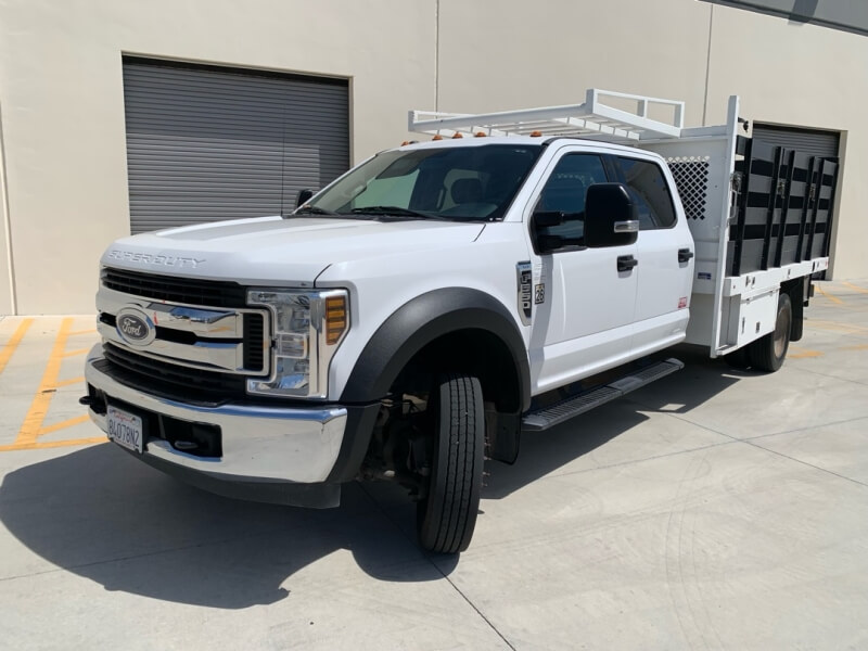 2018 Ford F-550 - Photo 8