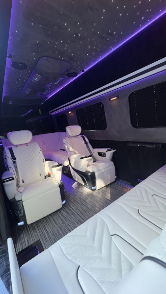 2023 Mercedes-Benz Sprinter Cargo Van Base